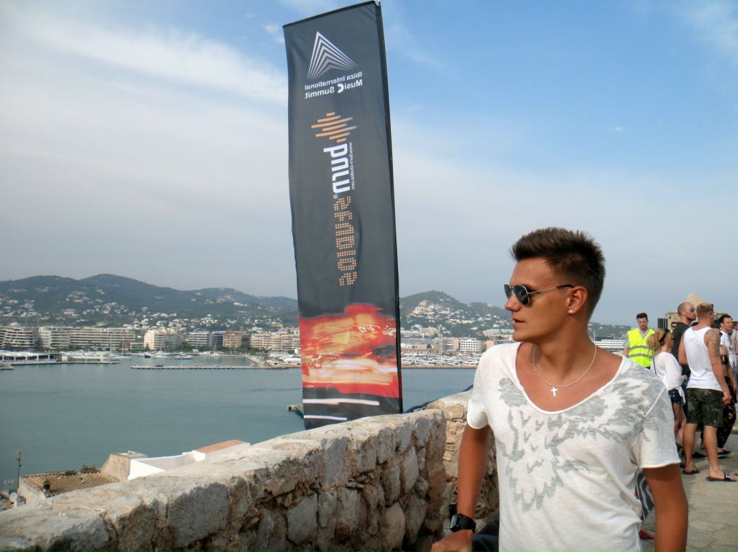 Иван Дингес фотография #17